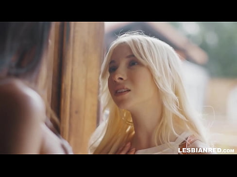 ❤️ Dívka se po několika měsících vrátí domů a skončí u lízání kundy své nevlastní matky ️❌ Sex video u nás cs.josporn-com.ru